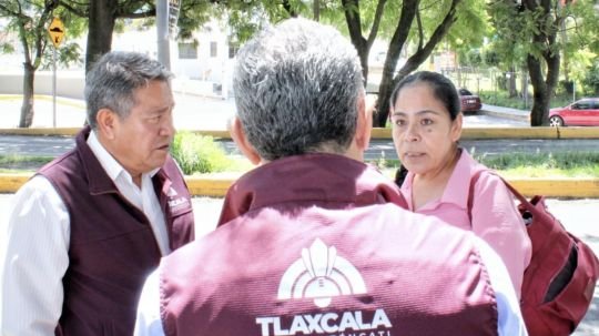 Limpieza de canal pluvial en la carretera Tlaxcala - Puebla protege a miles de familias ante temporada de lluvias