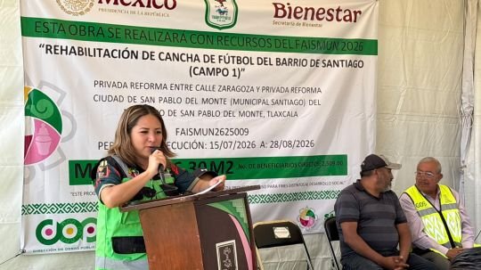 Inician obra de rehabilitación del campo 1 de futbol del barrio de Santiago, SPM