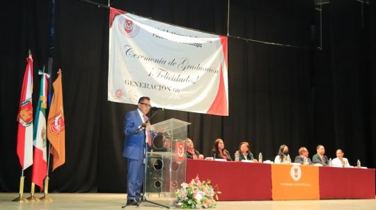 Graduó UATx a 129 Cirujanos Dentistas comprometidos con la salud de la población