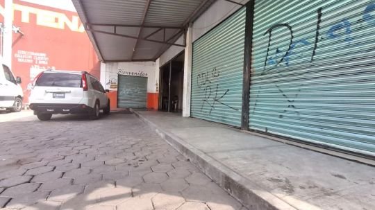 Entrega Ayuntamiento de SPM primeras concesiones de locales en mercado Bicentenario