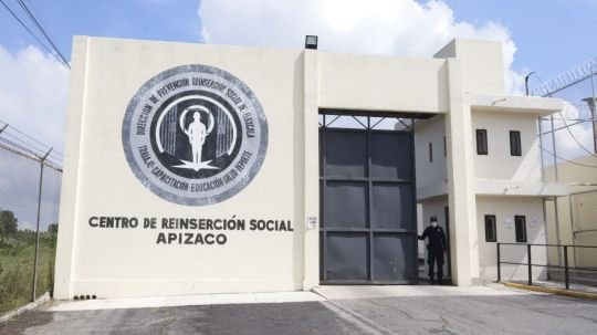 Localizan sin vida a interno del CERESO de Apizaco durante revisión de rutina