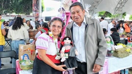 Tlaxcala capital da muestra de su riqueza artesanal y gastronómica en festival de pueblos indígenas