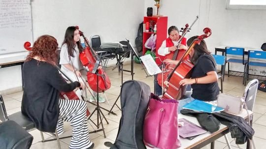 Continúa Casa de Cultura de la capital con los talleres de danzas polinesias y violoncello; las inscripciones siguen