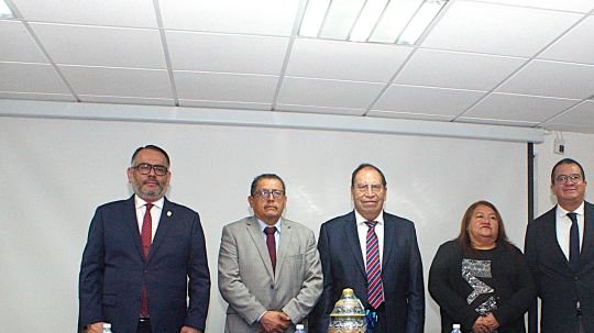 La UATx fortalece capacidades de servidores públicos en argumentación jurídica