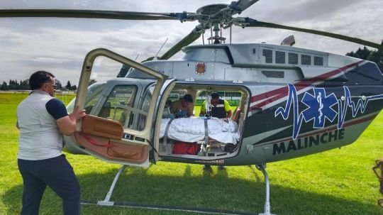 Trasladan vía aérea a lesionado grave de la huamantlada para recibir atención de alta especialidad