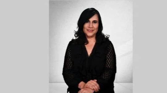 Escucha el podcast de la psicóloga Cristina Figueroa donde aborda la resiliencia en tiempos de cambio