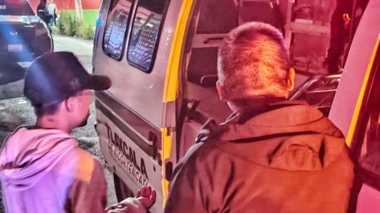 Elementos policiales y de protección civil de la capital brindaron atención inmediata a joven agredido con arma blanca