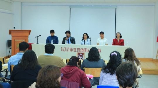 Celebra UATx 40 años de Lengua y Literatura Hispanoamericana de FFyL