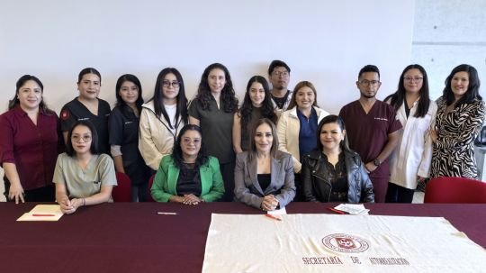 La UATx brinda capacitación a responsables de Casas de Autorrealización