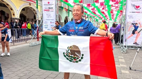 Alcalde Carlos López Suárez dio arranque a la carrera todo México salvando vidas en la capital