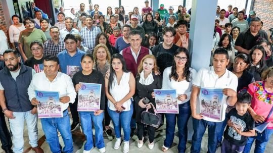Alfonso Sánchez recibe bastón de mando, es el ganador del respaldo ciudadano