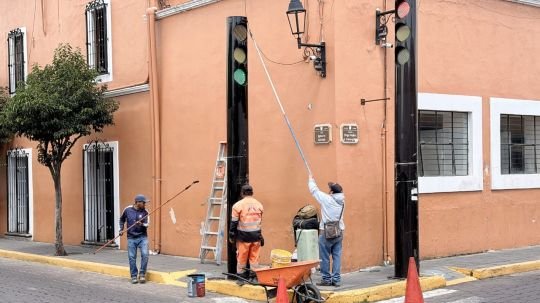 Refuerza ayuntamiento de Tlaxcala trabajo en territorio con rehabilitación de semáforos en el centro de la capital
