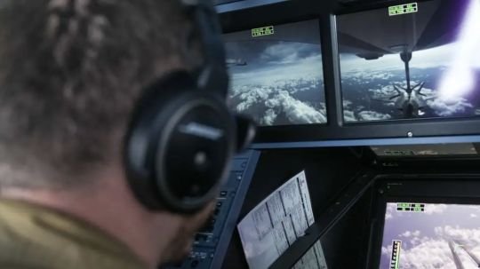 EU informa que tiene armas desplegadas en el espacio; China y Rusia llaman a no convertir la órbita en campo de batalla