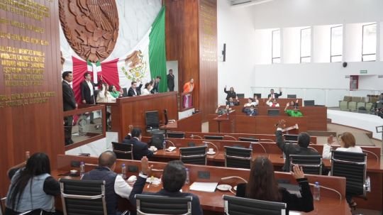 Aprueba Congreso desincorporación de vehículos de Santa Isabel Xiloxoxtla e Ixtacuixtla