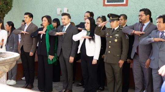 Llama Salvador Santos Cedillo a la unidad durante homenaje por el 216 aniversario del inicio de la independencia