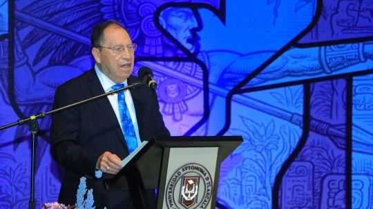 Convoca la UATx a repensar la evaluación educativa desde el humanismo y las capacidades