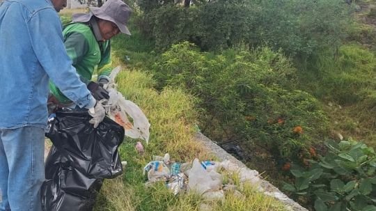 Mantiene Ayuntamiento de SPM acciones de limpieza en La Concepción y El Canal