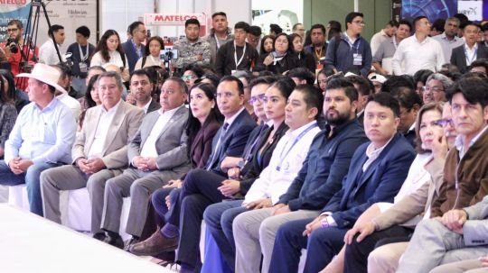 Alcalde Carlos López Suárez participa en el foro automotriz Tlaxcala 2026 y fortalece vínculos con el sector empresarial