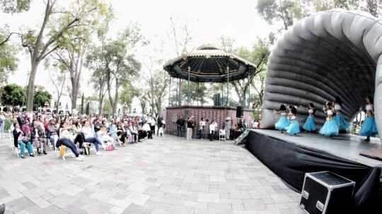 Danza y coro conquistan la plaza de la constitución en los festejos por el 501 aniversario de la fundación de la ciudad