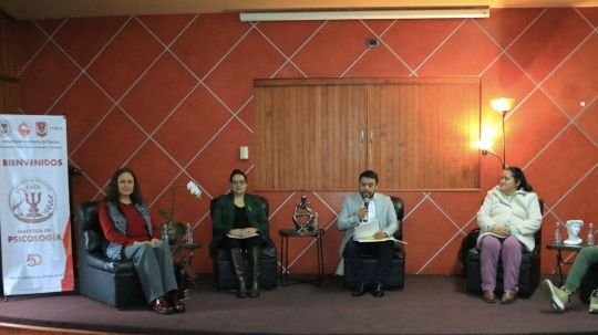 Orienta la FTSSyP-UATx sobre temas de salud mental a estudiantes y docentes
