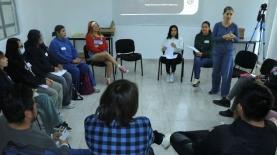 Busca taller del CIE-UATx el fomento de relaciones más respetuosas en el ámbito universitario