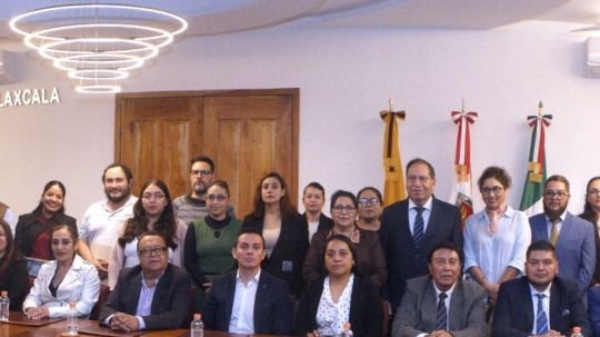 Se reúne Rector de la UATx con profesores que obtuvieron perfil PRODEP