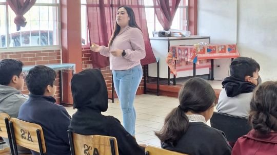 Lleva ayuntamiento de Tlaxcala educación emocional a estudiantes de Acuitlapilco