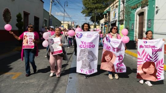 Con un mensaje de vida y esperanza, Rocío Hernández encabeza jornada de concientización sobre el cáncer de mama