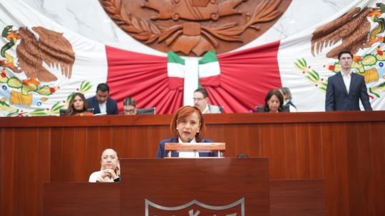 Propone Madai Pérez tipificar competencias vehiculares ilícitas en la vía pública