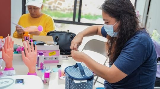 Brinda ayuntamiento de Tlaxcala herramientas a mujeres para emprender y generar ingresos