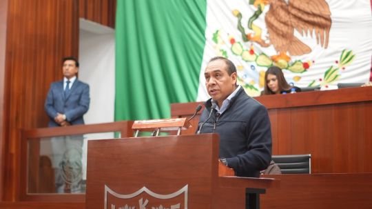 Propone Miguel Ángel Caballero reconocer a las abejas como insectos de utilidad primordial en Tlaxcala