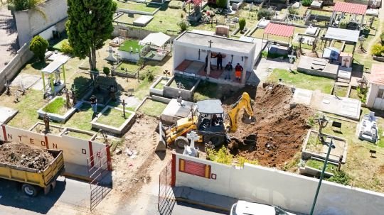 Prepara ayuntamiento de Tlaxcala panteones para las celebraciones de día de muertos