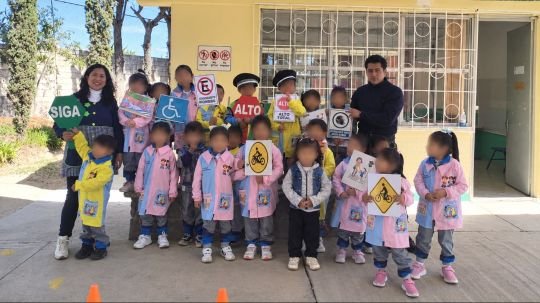 Gobierno de Salvador Santos fomenta la cultura vial entre niñas y niños de San Francisco Yancuitlalpan