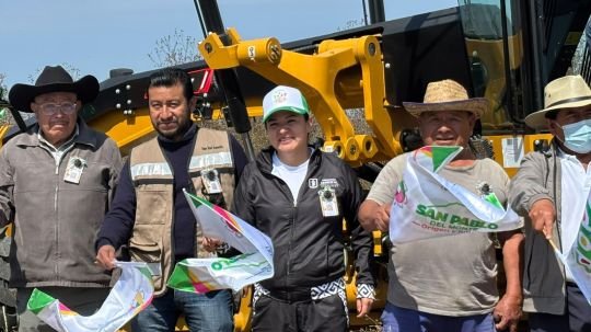 Con nueva maquinaria Ayuntamiento de SPM inicia la apertura de una calle