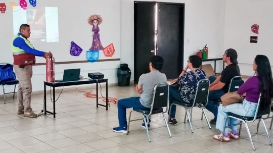 Fortalece ayuntamiento de Tlaxcala capacitación de protección civil para salvaguardar a la ciudadanía