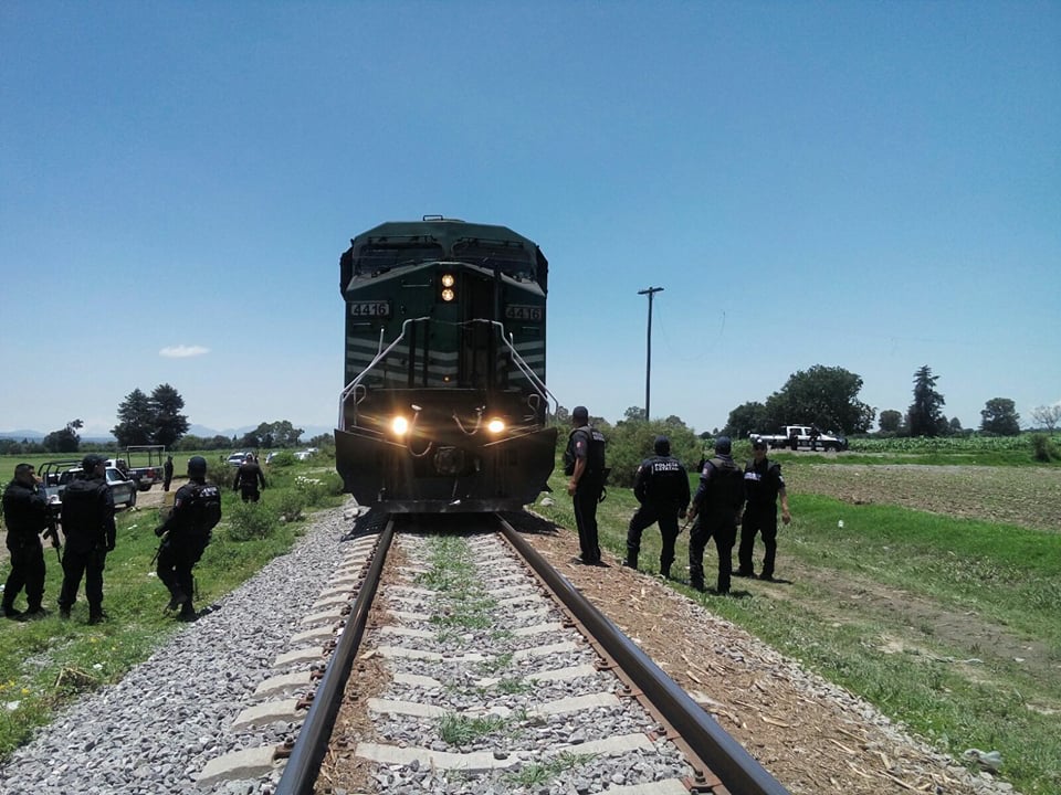 Mueren 2 más en balacera por asalto a tren en Huamantla 