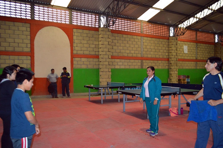 Reforzará entrenadora cubana el tenis de mesa en Tlaxcala
