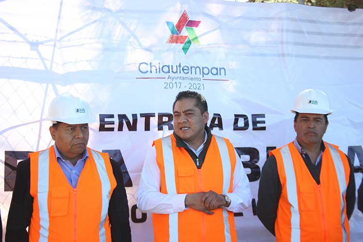 Entregan Chiautempan y CGE  tanque de agua potable en Tepatlaxco