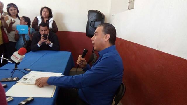Ex alcalde de Huamantla acusa soborno, admite que busca candidatura