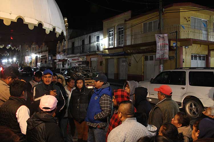 Otorga Ayuntamiento de Huamantla 300 permisos para comerciantes de temporada
