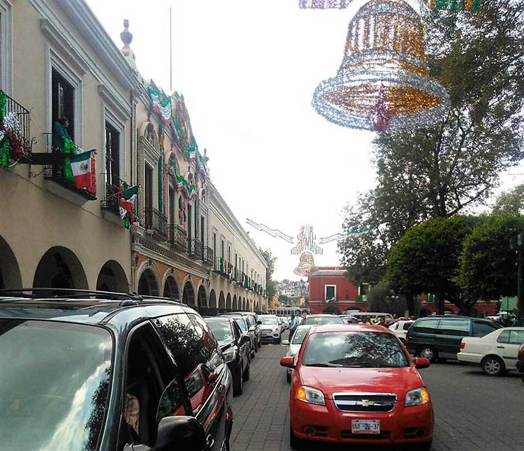 Alerta ayuntamiento de Tlaxcala sobre congestionamiento vial