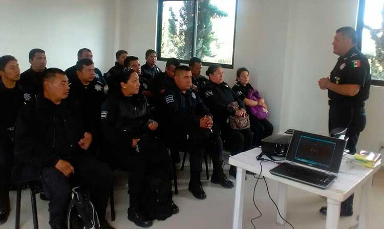 Policía Federal capacitó a elementos de Seguridad Pública de Lardizábal